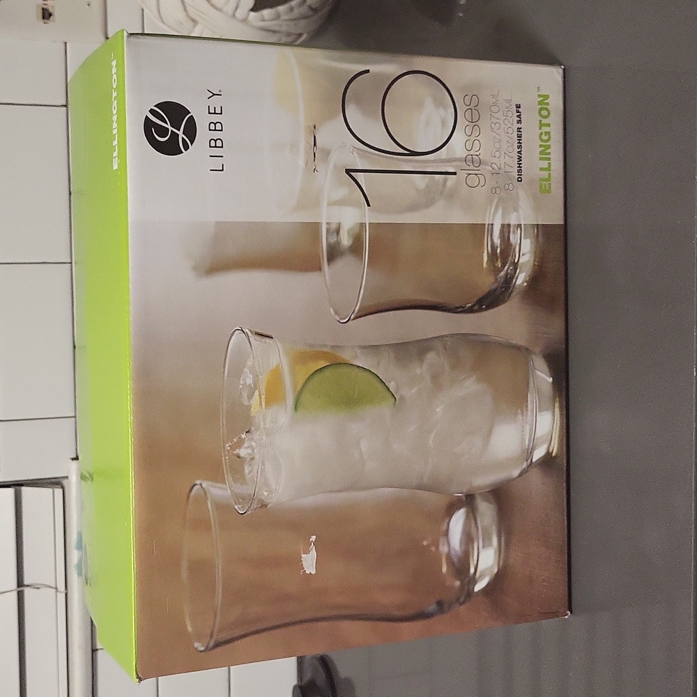 16 Piece Glass Cups